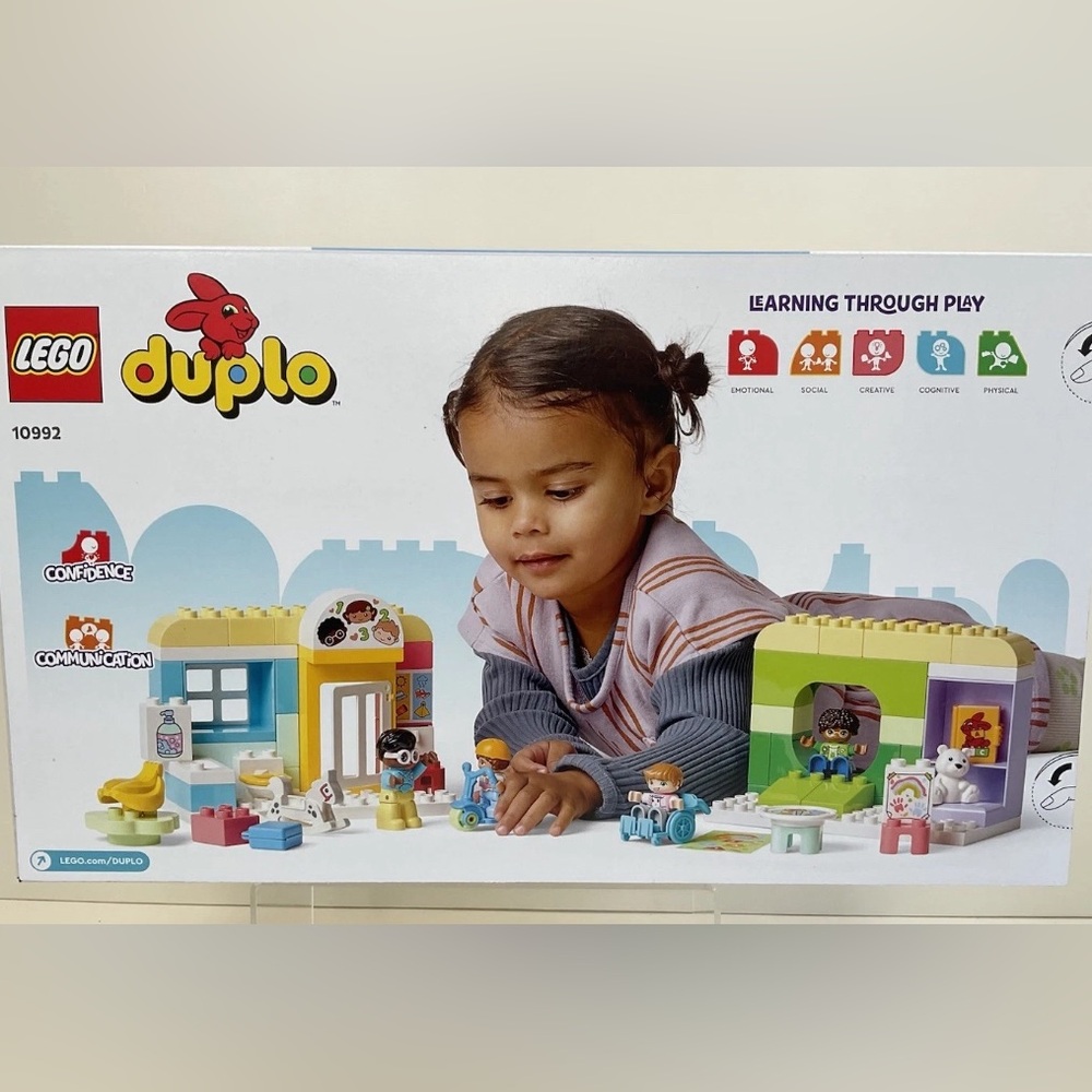 Lego Duplo Life At The Day-Care Center #10992 NEW in Box - Picture 6 of 10